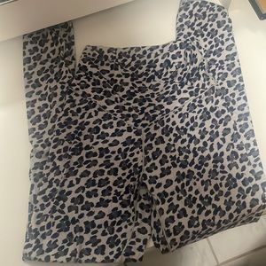 Aerie crossover leggings!